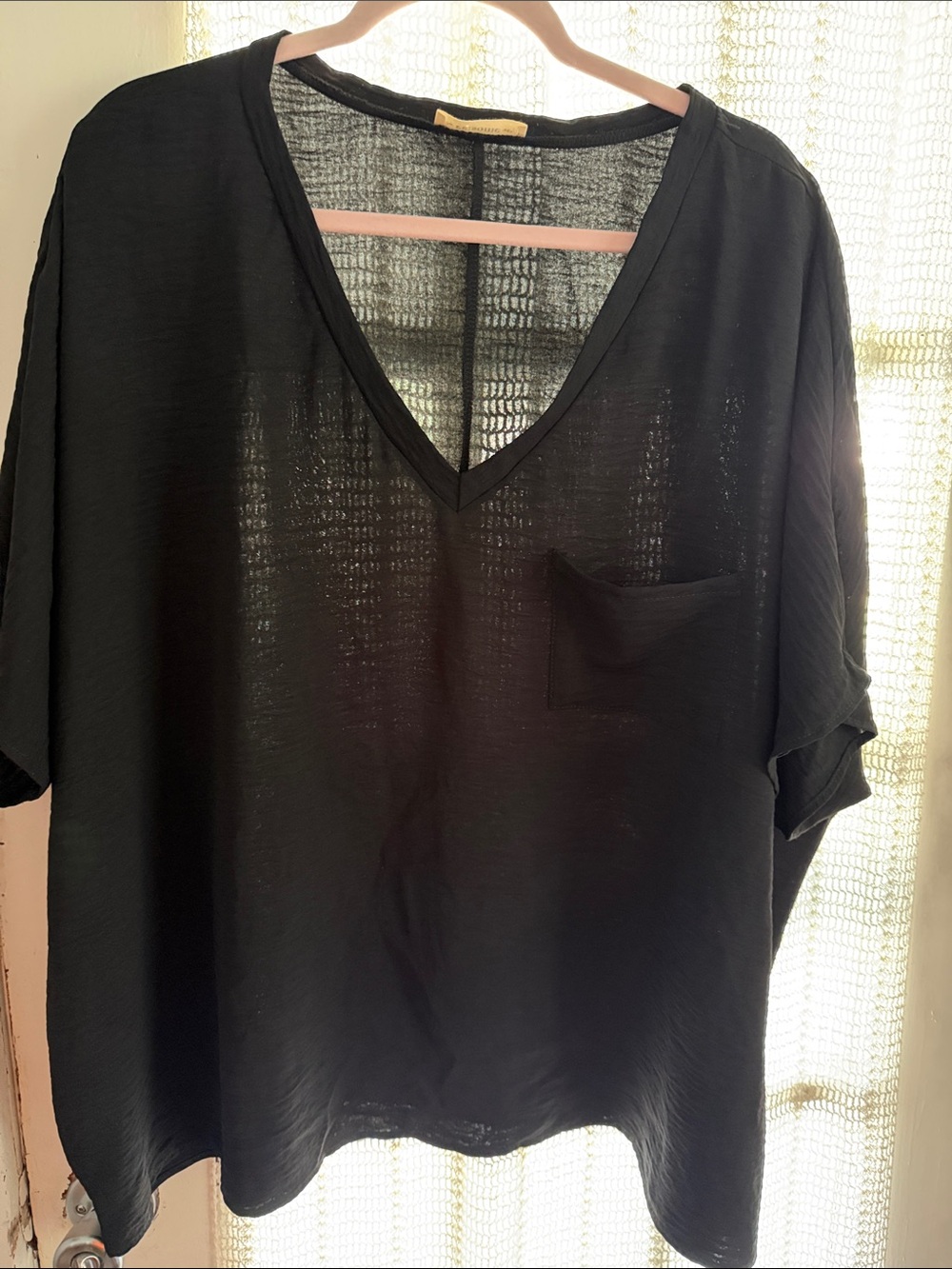 eesome Black Top - 1x